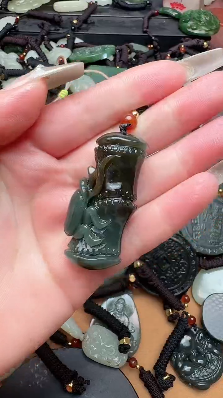 【闪购商品】和田玉颈饰未镶嵌1