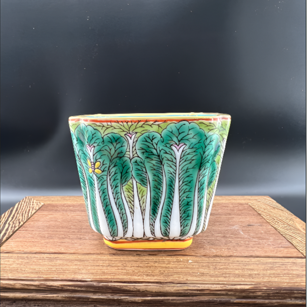 清乾隆粉彩百财四方杯一对sgbgc-2111711