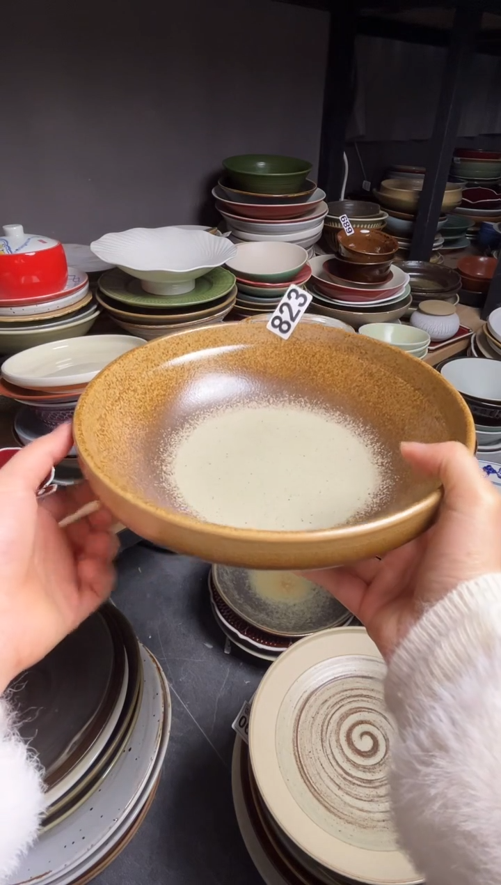 瓷片三**竪823窑变绿影盘