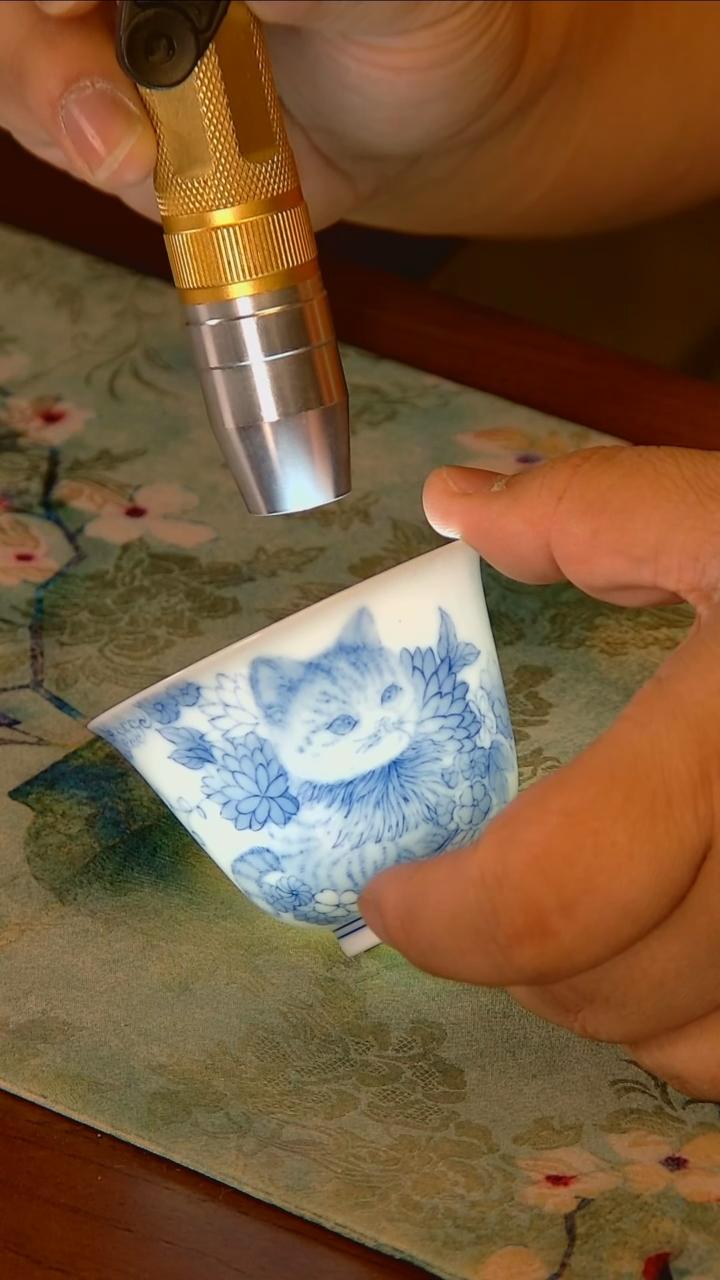 杯手工手绘杯杯很美丽