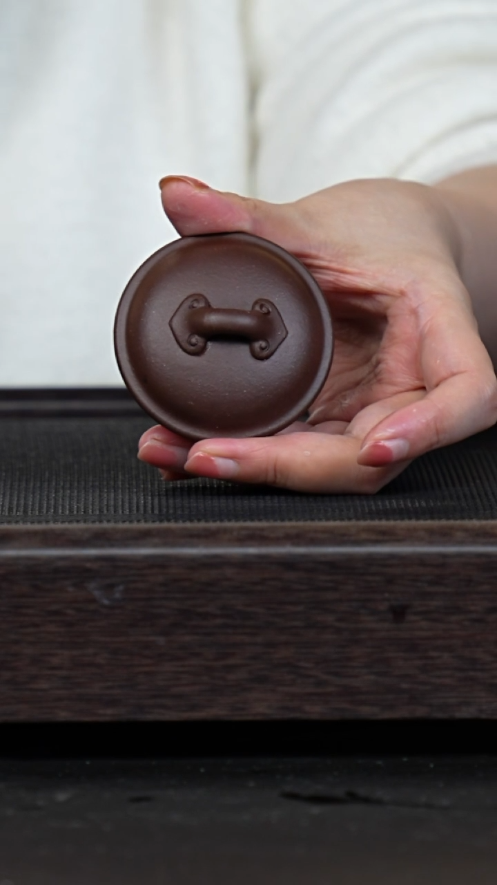 【闪购商品】紫砂茶壶底槽青小仿古如意