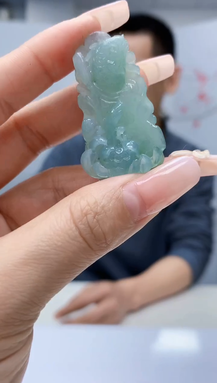 【闪购商品】定制翡翠未镶嵌3916lr-毛货挂件70