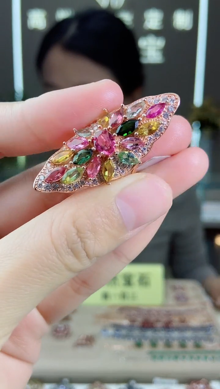 【闪购商品】碧玺手饰银S925镶嵌手饰