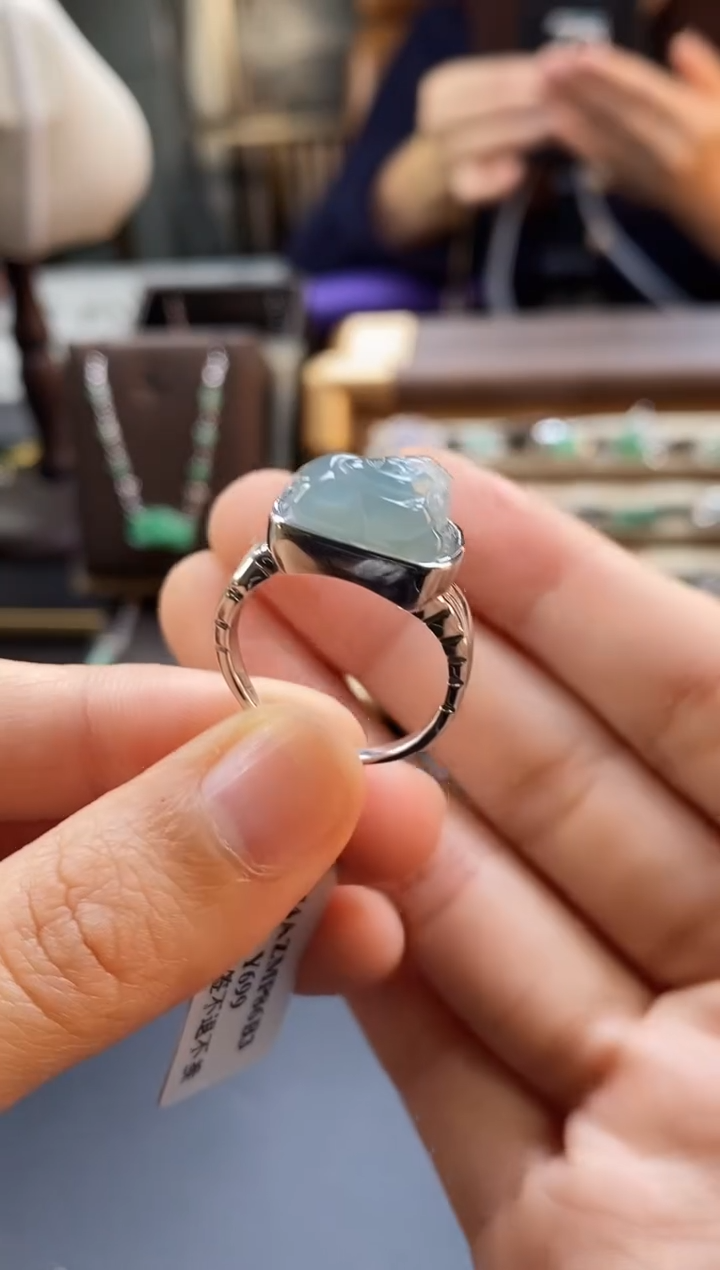 颈饰银S925镶嵌翡翠15480