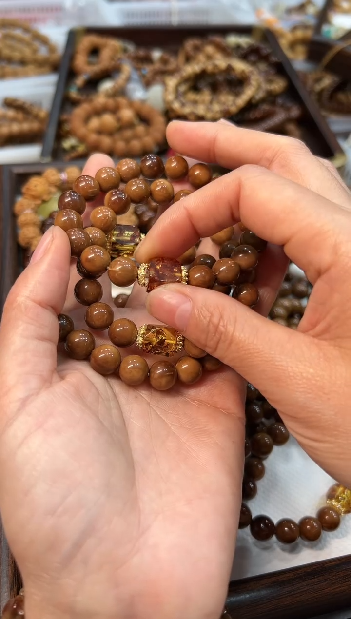 琥珀吊坠(赠链)未镶嵌库克 卡10mm左右设计款 单圈【多样发】