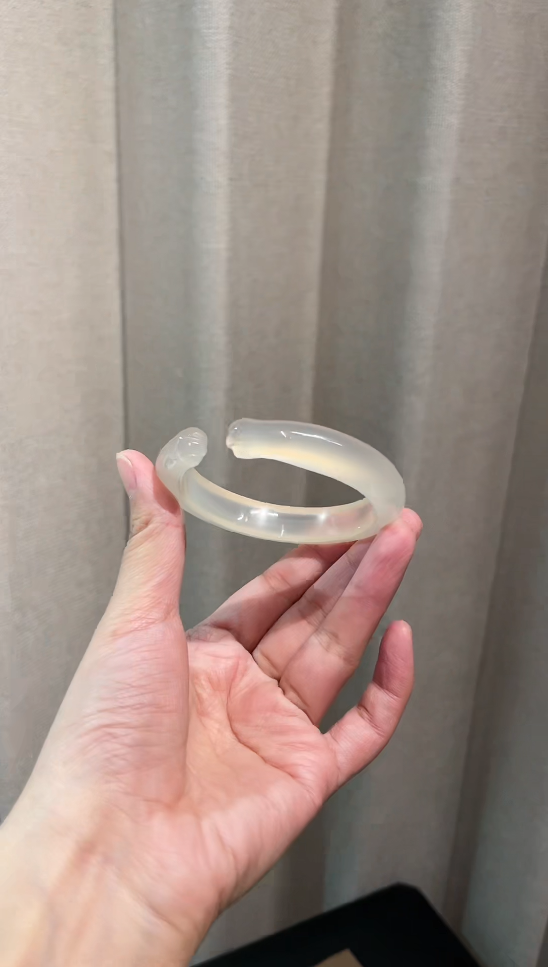 【闪购商品】玛瑙/玉髓手镯未镶嵌猫爪