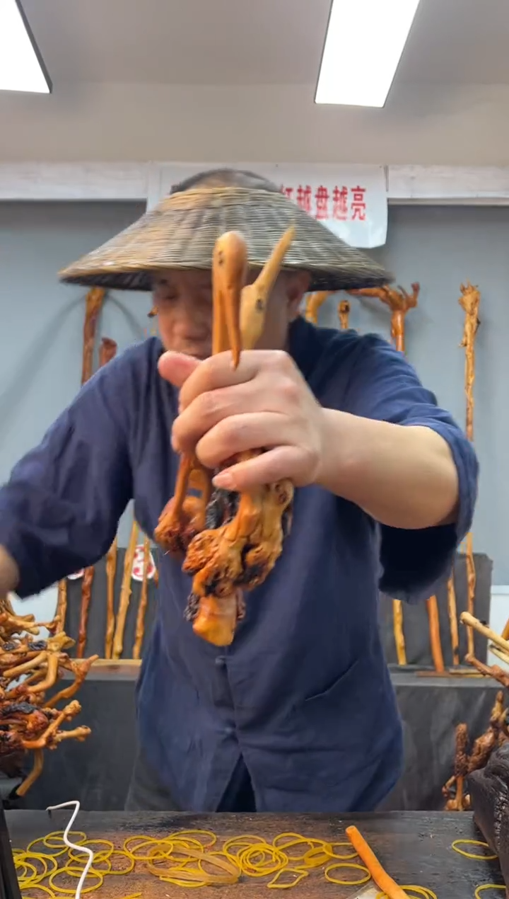 【闪购商品】黑果木其他黑果木396