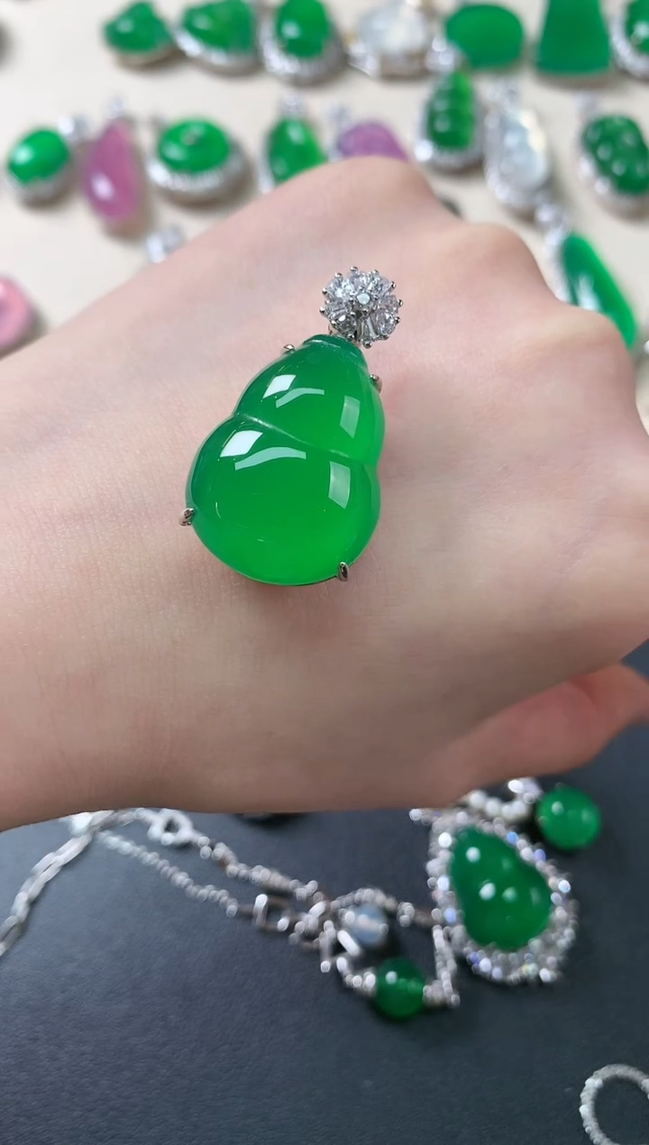 玛瑙/玉髓吊坠银S925镶嵌D199|680