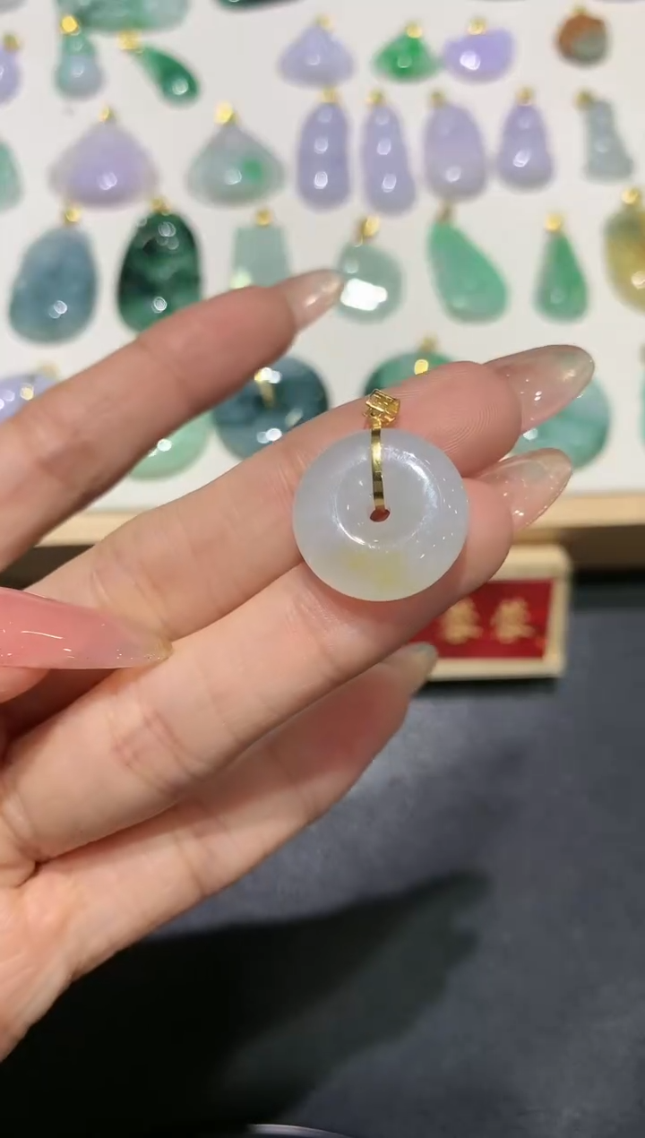 【闪购商品】翡翠吊坠(不含链)18K金镶嵌团购2