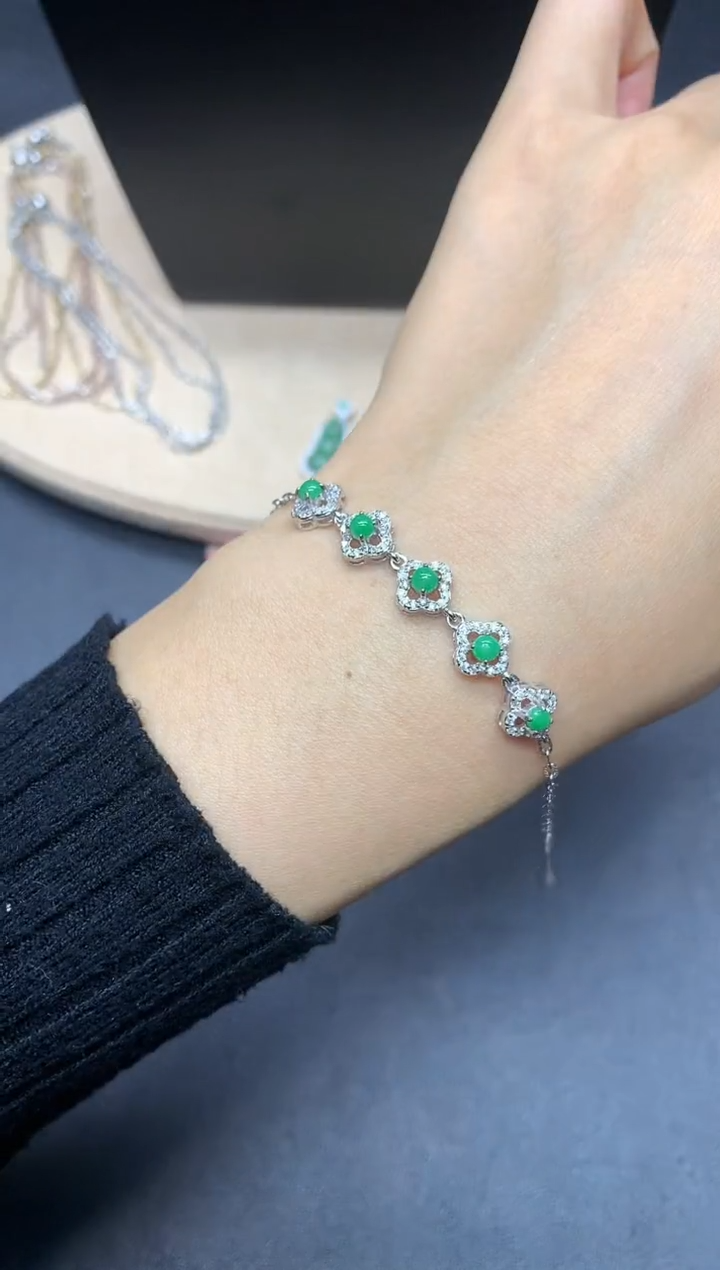 【闪购商品】翡翠手链银S925镶嵌蛋面【无服务费】