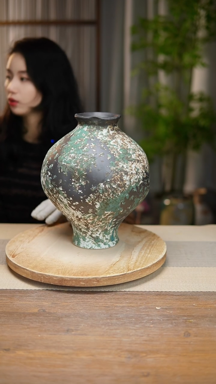 【闪购商品】陶瓷 花器涂鸦绿灯笼