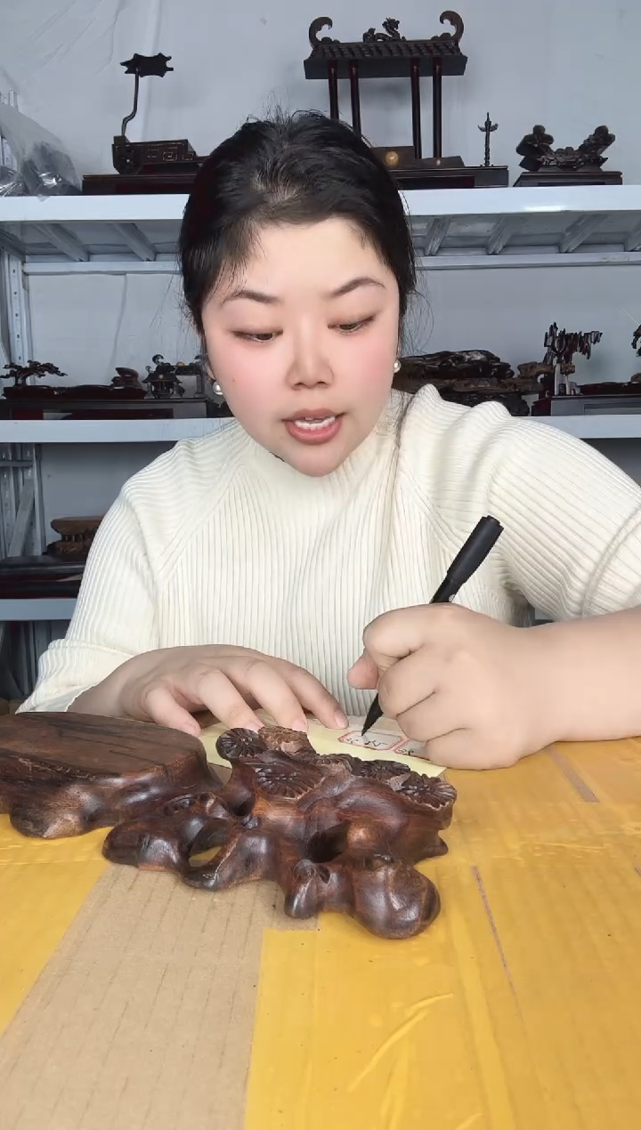 大果紫檀（缅甸花梨）江***草28