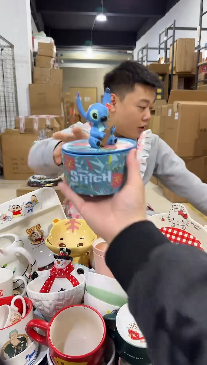 瓷片史迪仔首饰盒