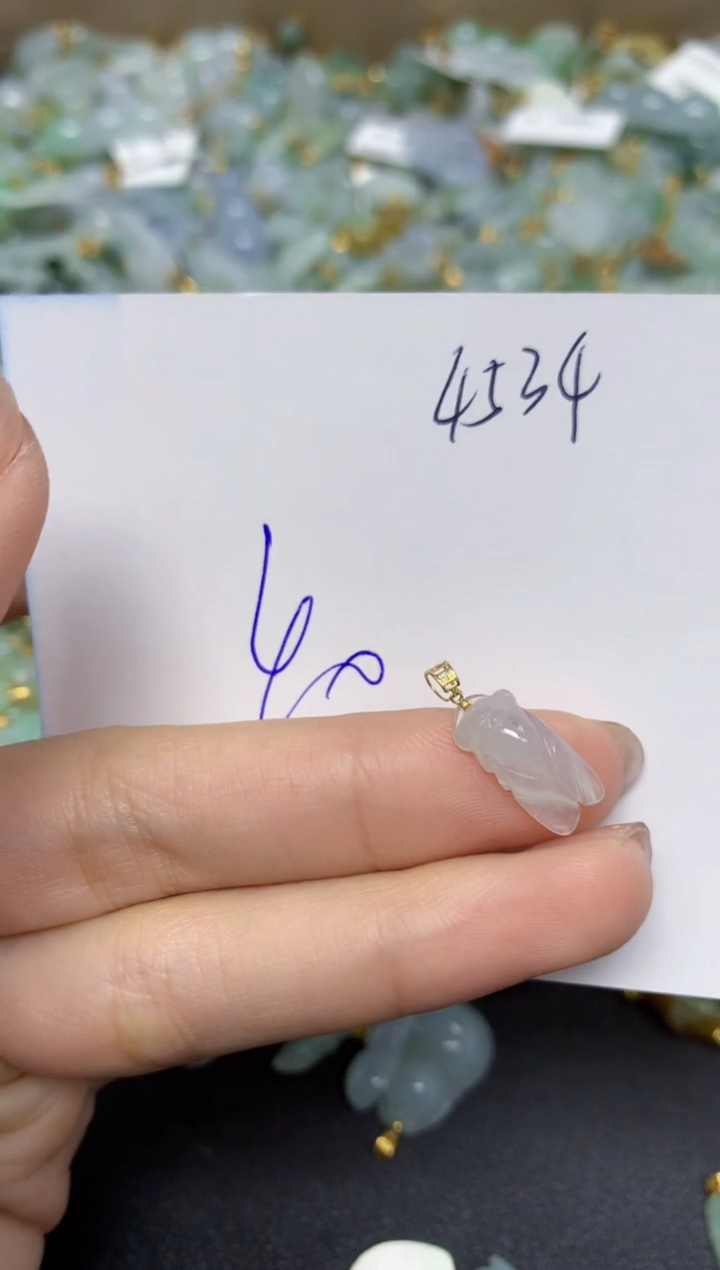 【闪购商品】翡翠颈饰18K金镶嵌天然翡翠A货