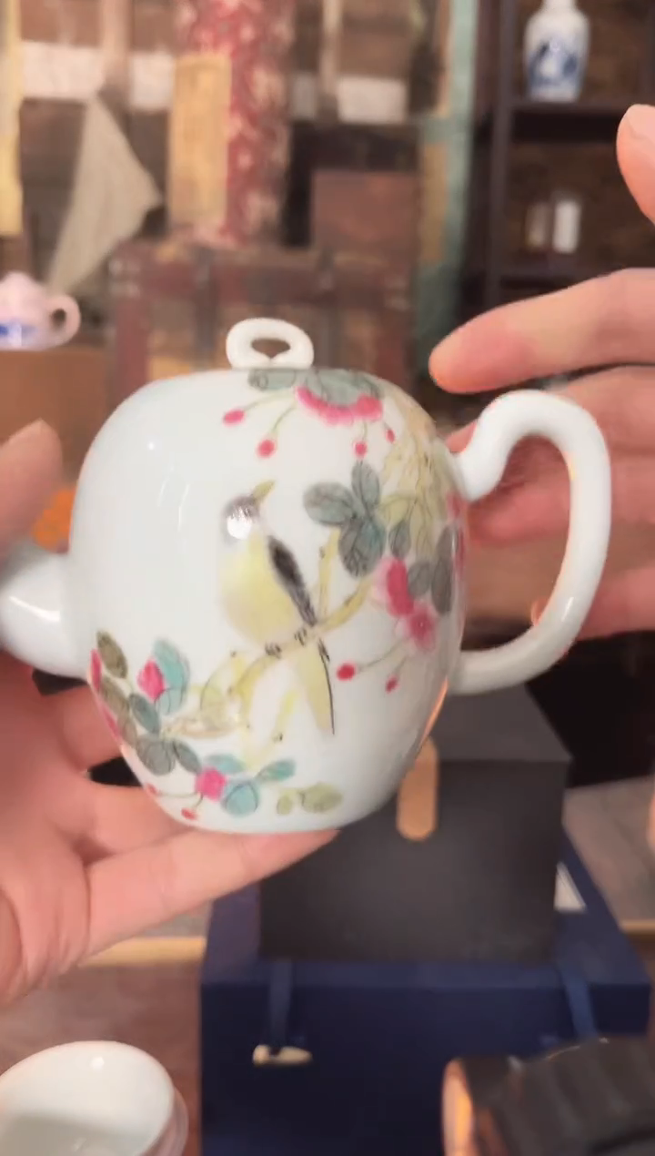 陶景德镇陶瓷摆件J329