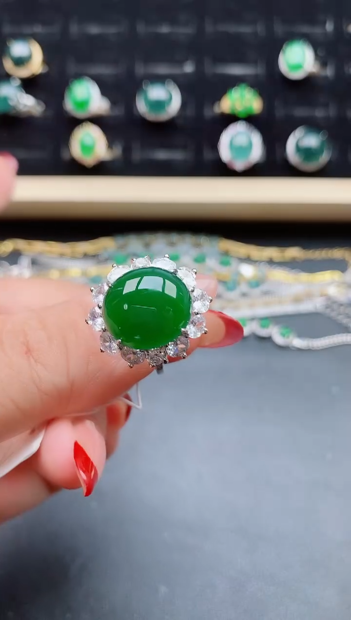 【闪购商品】翡翠戒指银S925镶嵌80505