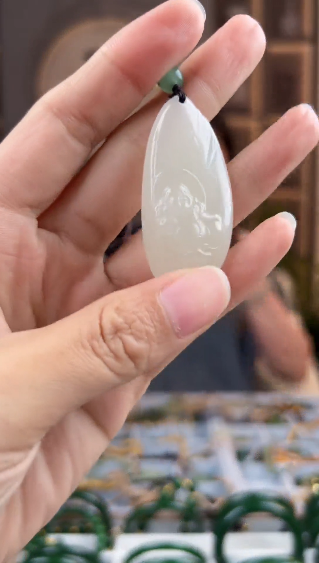 颈饰未镶嵌和田玉拍一发一，拍一发一