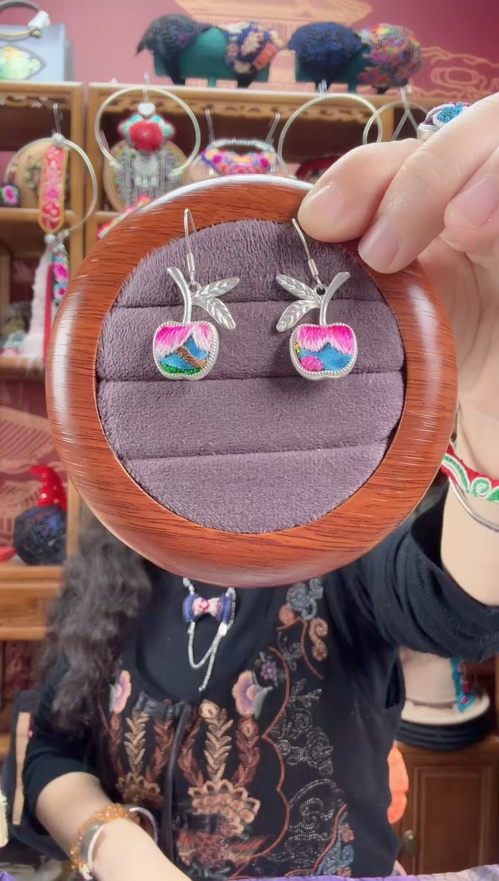 刺绣耳环43甜甜家