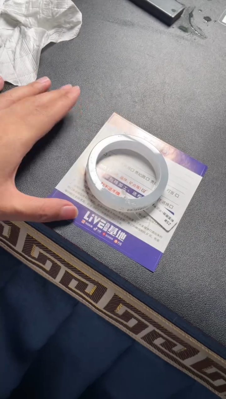 定制翡翠手镯未镶嵌定制手镯YJ4/DZS