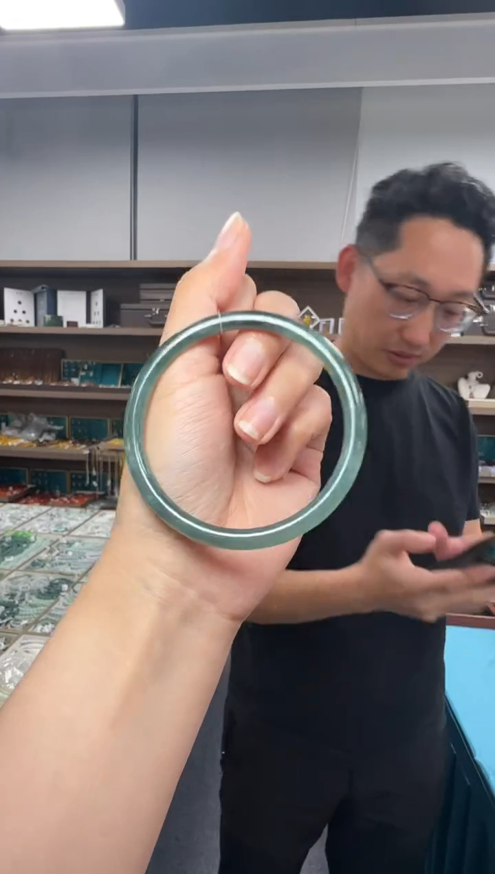 【闪购商品】翡翠手镯未镶嵌翡翠手镯599