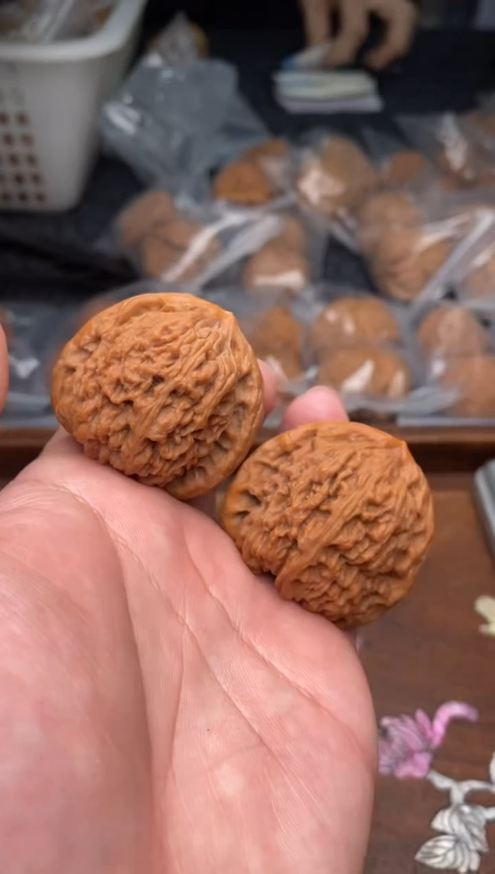 【闪购商品】文玩核桃把件G240号40尺南疆