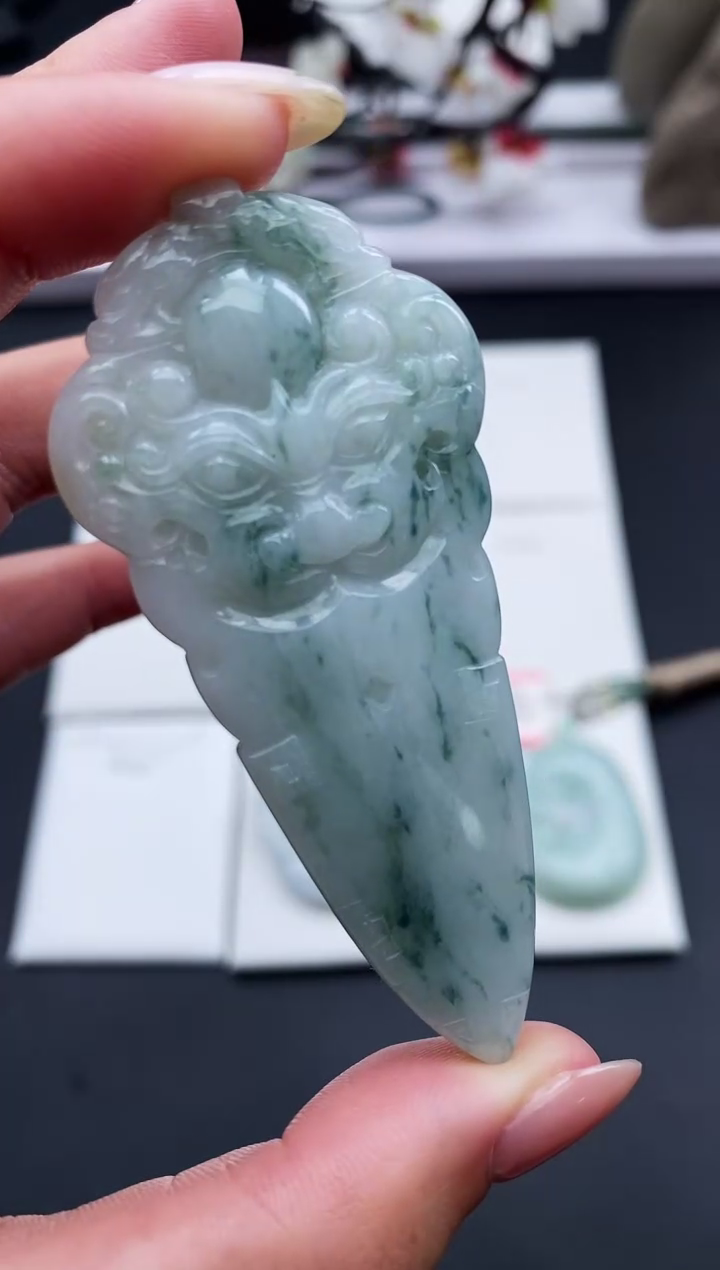 【闪购商品】翡翠颈饰未镶嵌天然缅甸A货翡翠