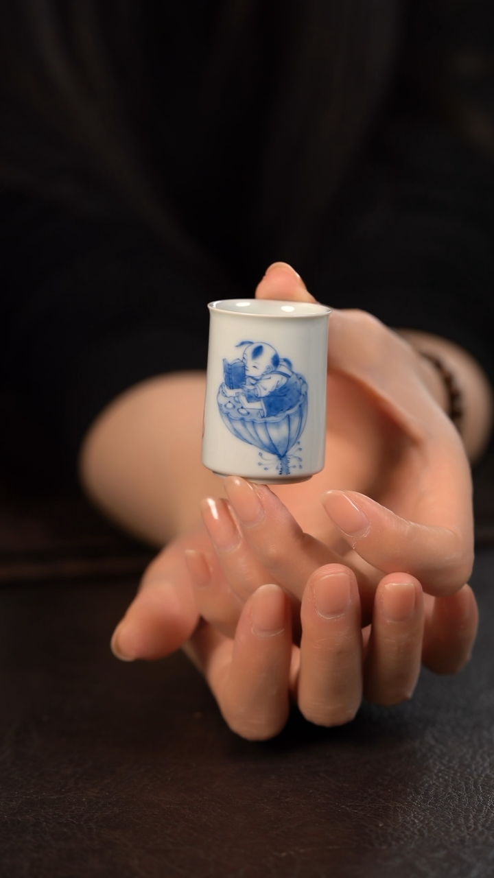 【闪购商品】杯聚澜堂童子坐莲蓬看书拇指杯