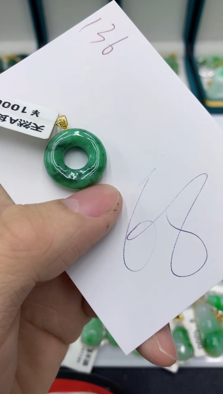 【闪购商品】翡翠颈饰18K金镶嵌11111111111