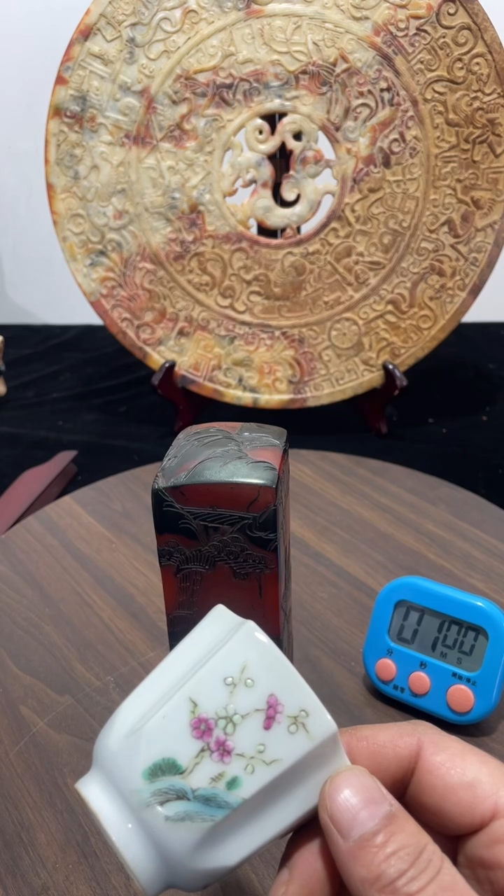 瓷片被****婆主播推荐精美好物