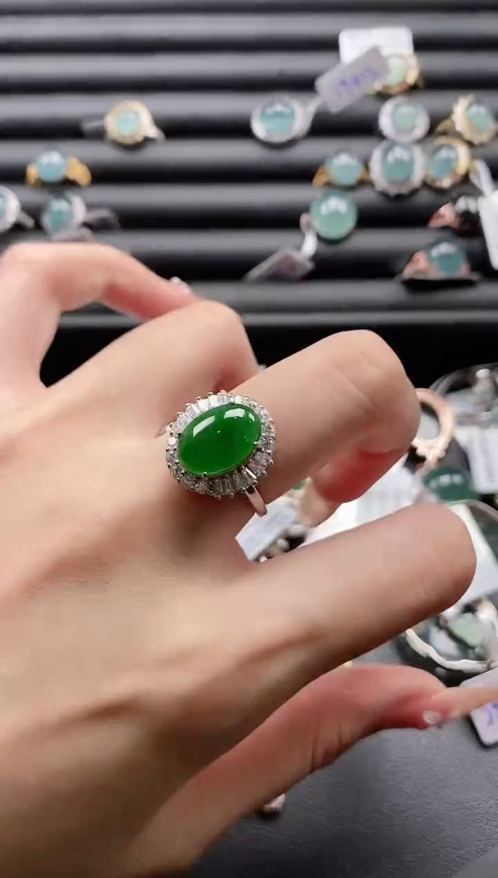 【闪购商品】翡翠戒指银S925镶嵌11111