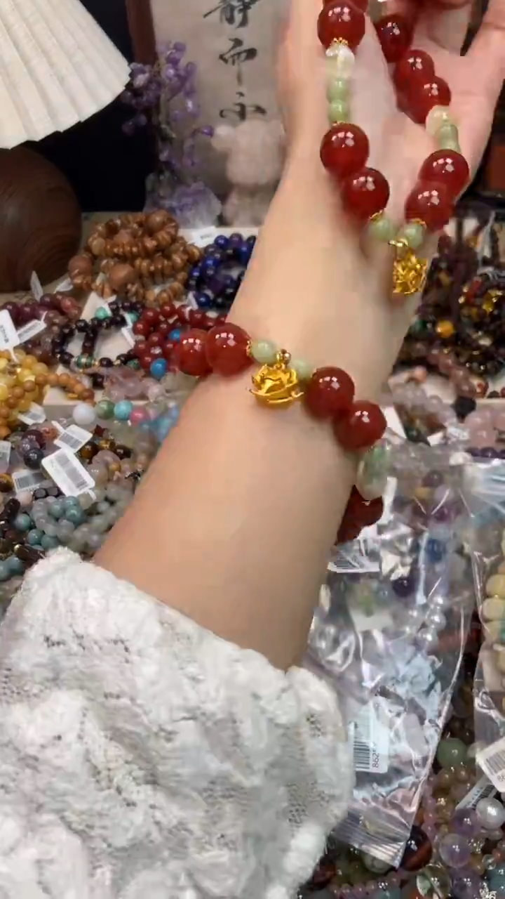 未镶嵌玛瑙手饰468