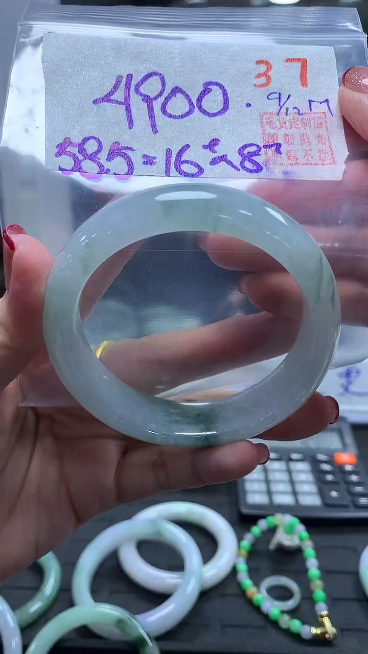 未镶嵌定制翡翠37毛货需精细抛光多样性发1件4900元