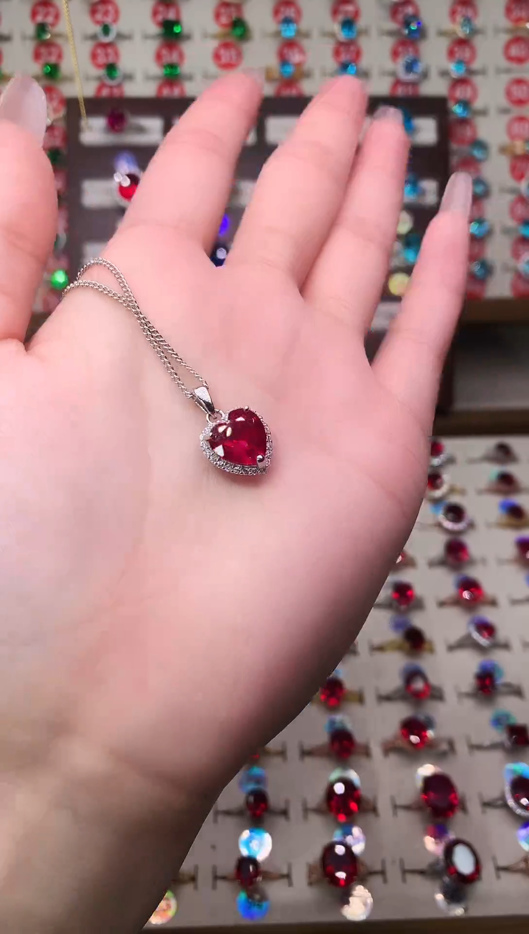 吊坠(赠链)银S925镶嵌红宝石心10*10 银托