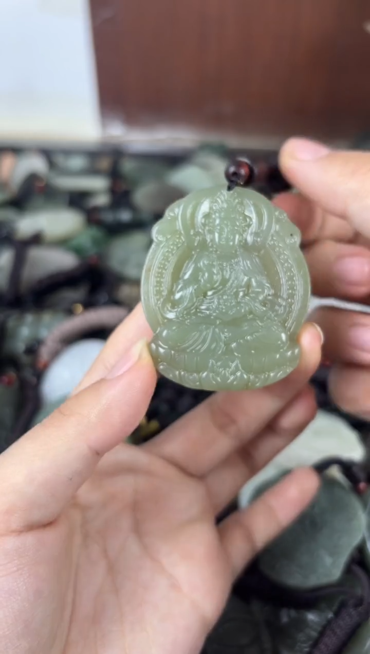 【闪购商品】和田玉颈饰未镶嵌1