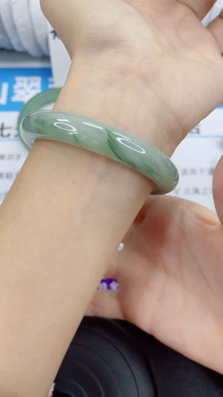 未镶嵌手镯石英质玉228-56/57