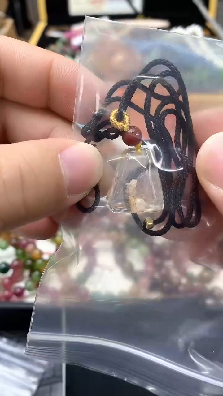 未镶嵌颈饰水晶手链6