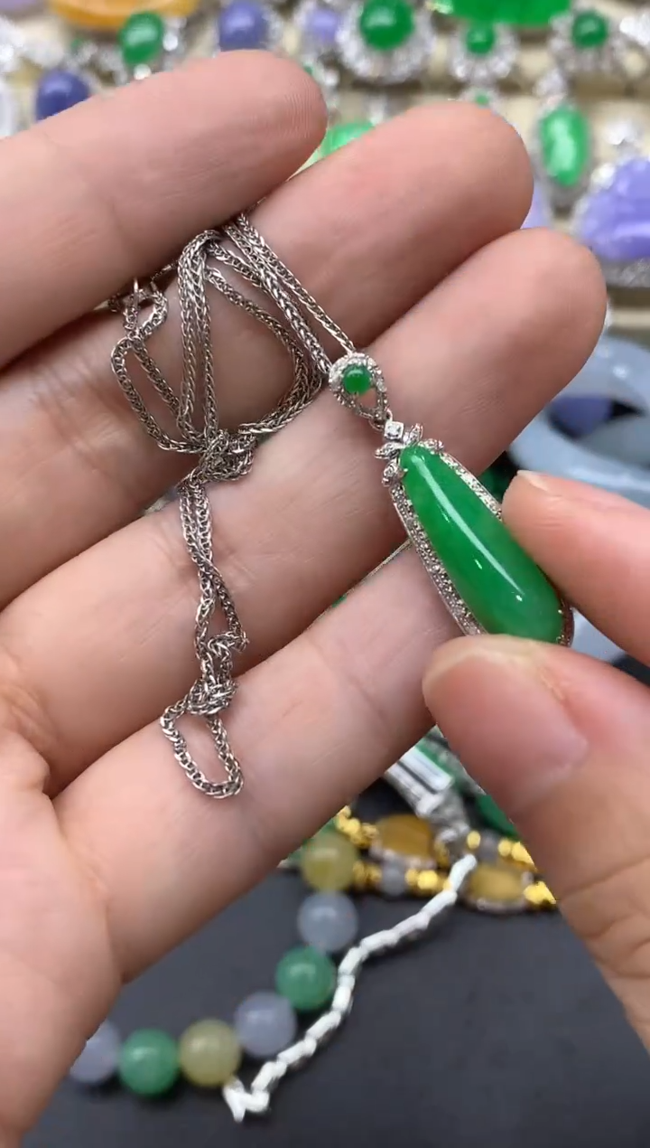 【闪购商品】翡翠颈饰18K金镶嵌592-中国好珍宝