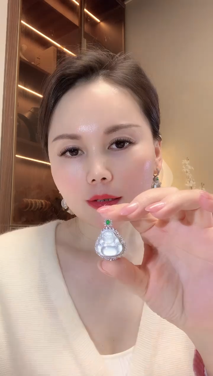 【闪购商品】翡翠吊坠(不含链)18K金镶嵌D28 