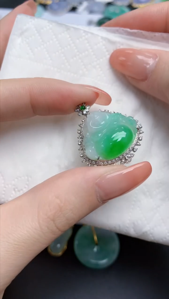 【闪购商品】翡翠颈饰18K金镶嵌天然缅甸翡翠A货