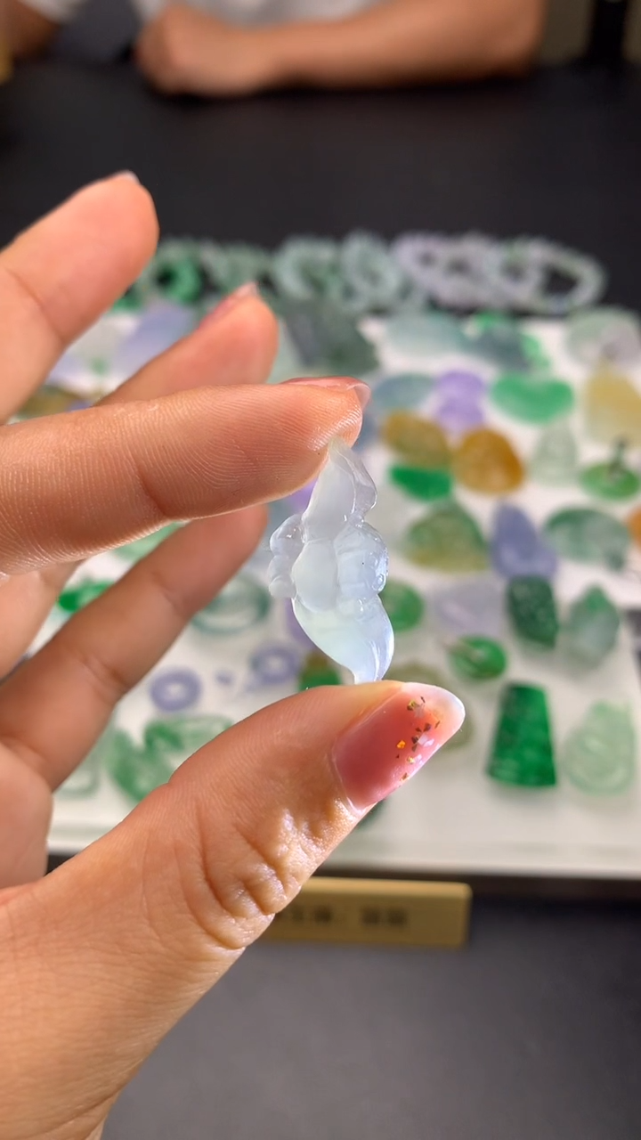 【闪购商品】定制翡翠未镶嵌            