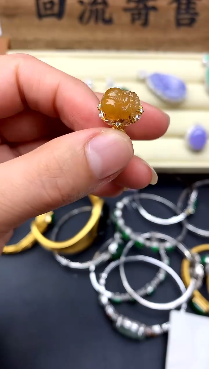 【闪购商品】翡翠戒指18K金镶嵌374-中国好珍宝