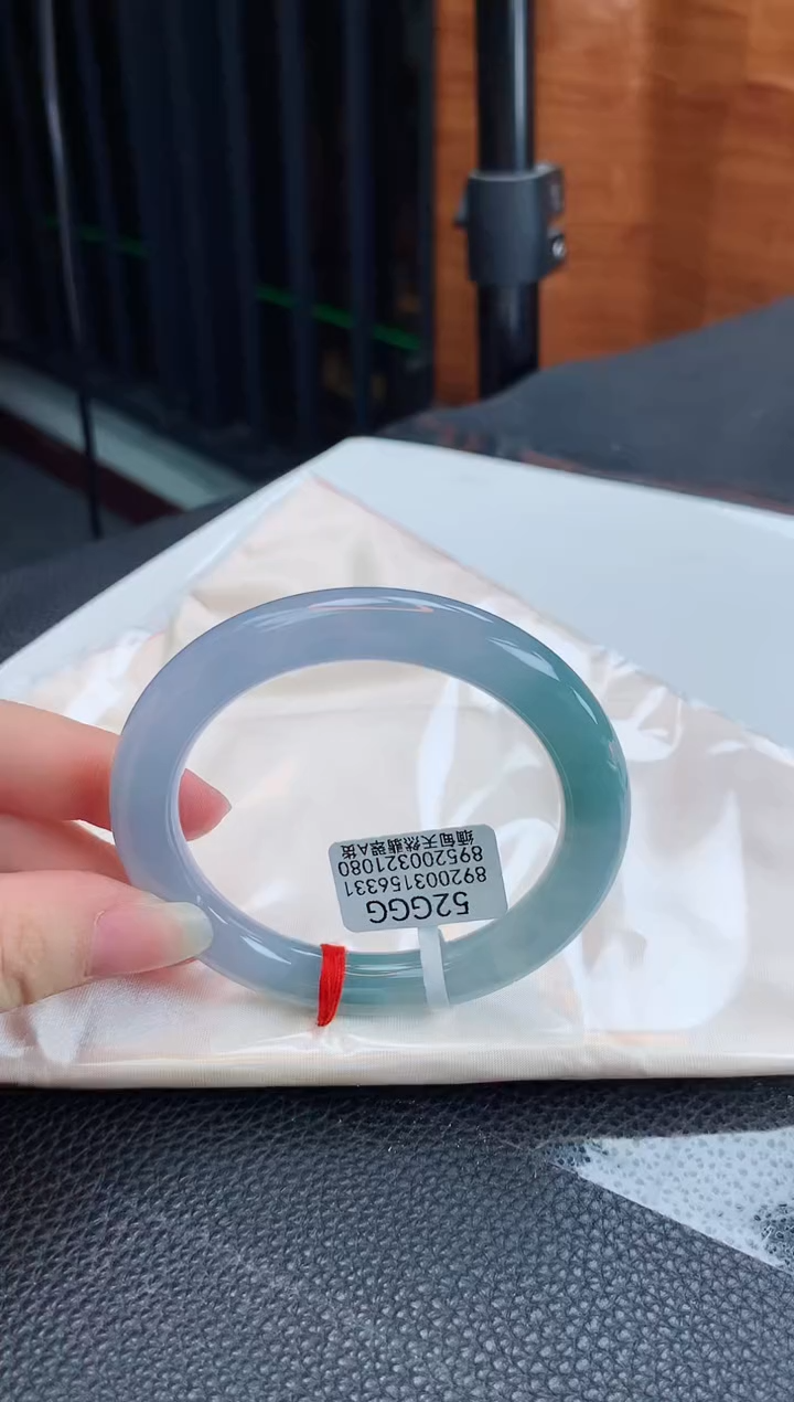 【闪购商品】翡翠手镯未镶嵌缅甸天然翡翠A货手镯