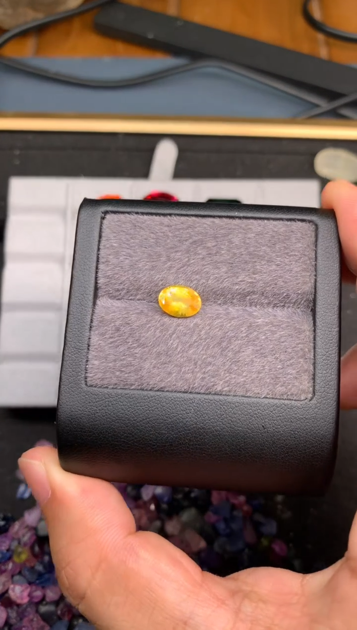 未镶嵌未镶嵌定制蓝宝石橘*2.17克拉