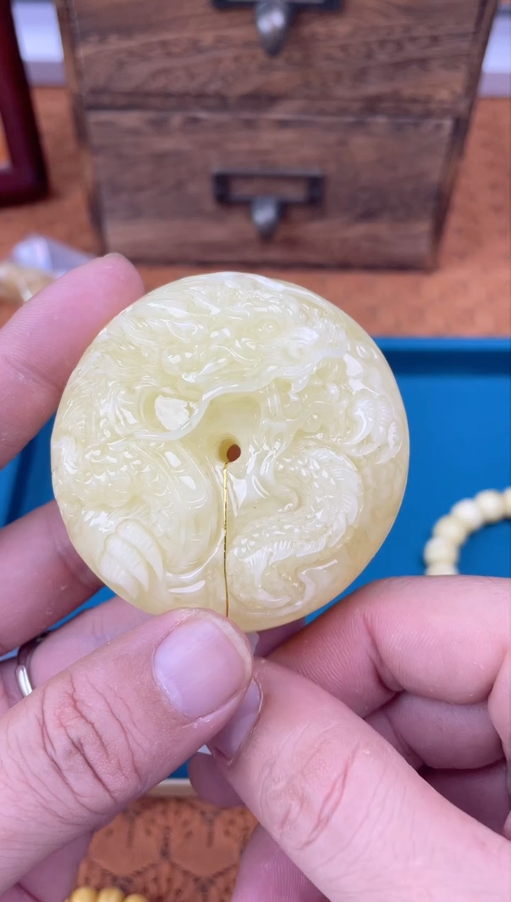 【闪购商品】琥珀裸石未镶嵌 DZXW8228发一件