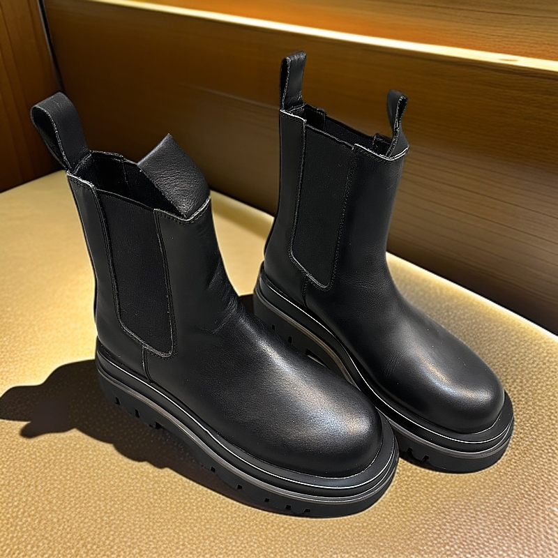 福利款女款短靴切尔西黑色经典百搭个性厚底轻微瑕疵^_^