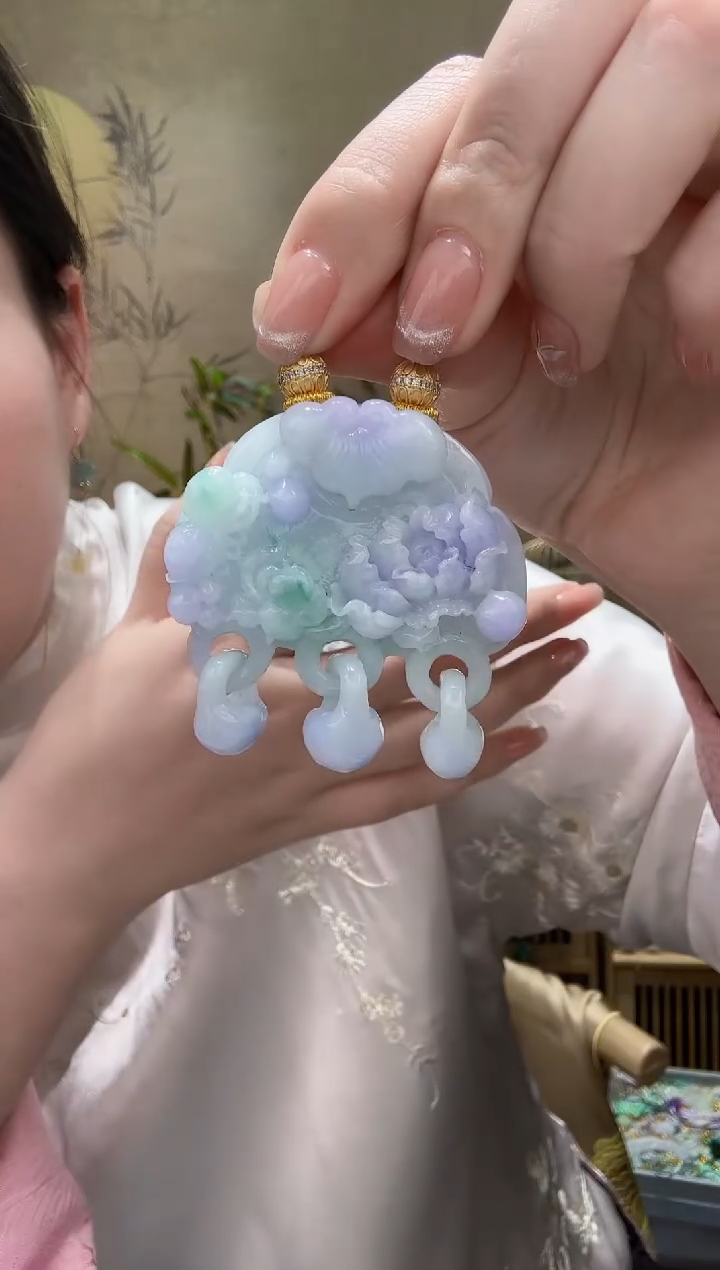 【闪购商品】翡翠颈饰未镶嵌吊坠