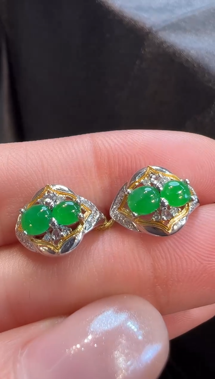 18K金镶嵌翡翠耳饰AL6耳包