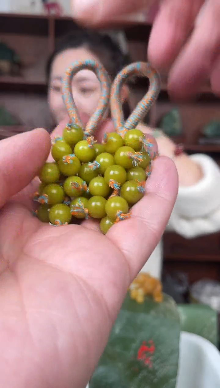 未镶嵌蛇纹石玉颈饰多样性发货拍一发一