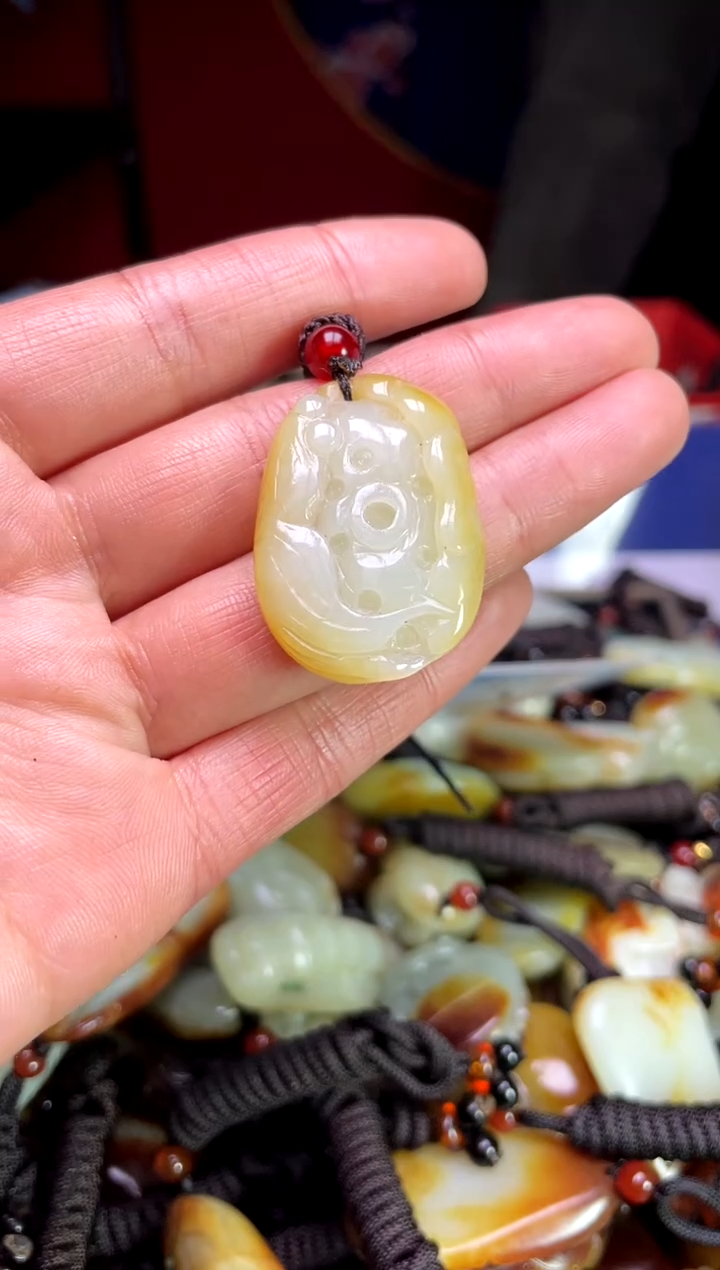 【闪购商品】和田玉颈饰未镶嵌123