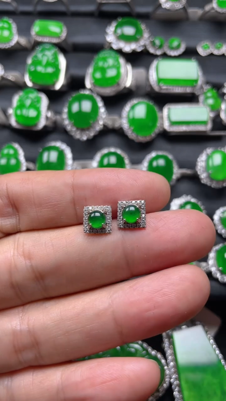 银S925镶嵌翡翠耳饰翡翠